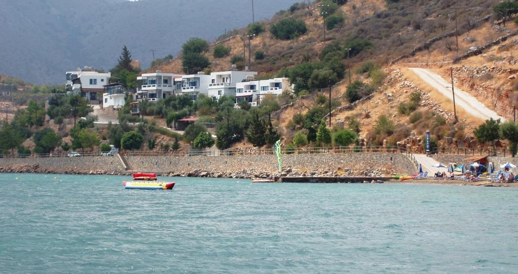 Kavos Bay Apartments Elounda Exterior foto